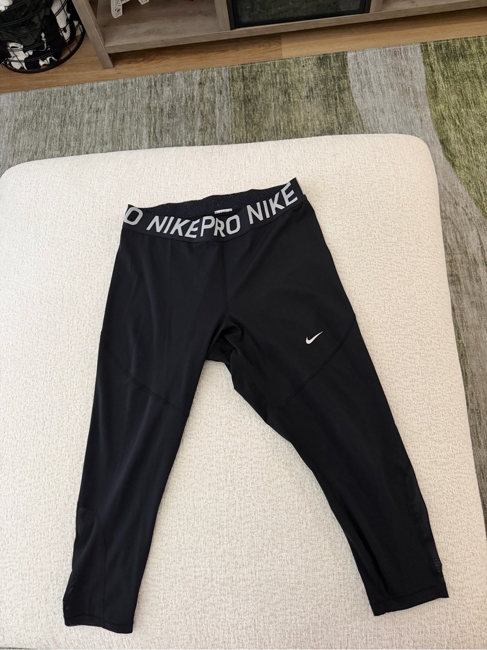 Nike Women’s dri-fit capri
